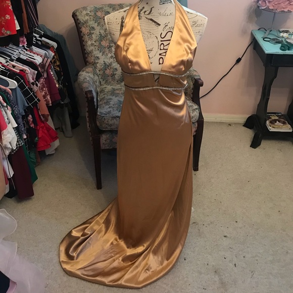 Dave & Johnny Dresses & Skirts - Classy Vintage prom dress